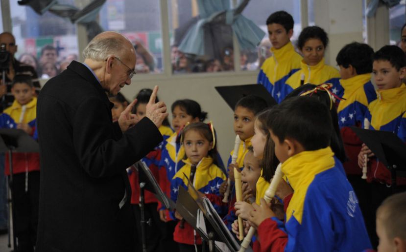 La enseñanza de José Antonio Abreu para los emprendedores sociales de Venezuela